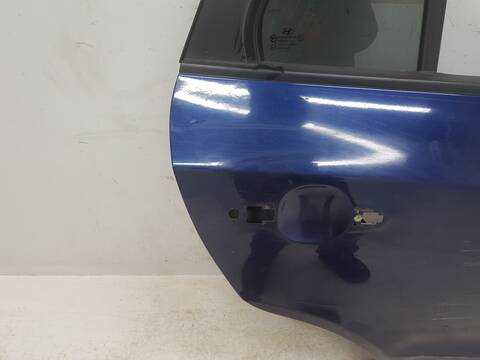 Foto 3ª: Puerta Trasera Derecha Hyundai Santa Fe 2.2 CRDI COMFORT FULL 4WD) (2006)