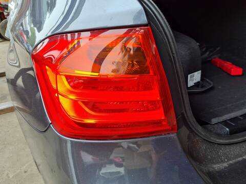 Foto 2ª: Piloto Trasero Izquierdo Bmw Serie 3 315 316D 116CV 85KW [N47D20C] (2013)