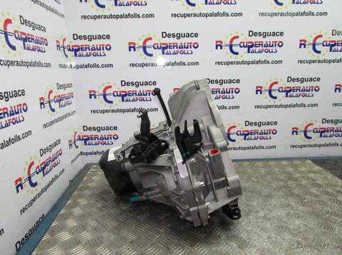 Foto 3ª: Caja Cambios Nissan Micra HR12 (2013)