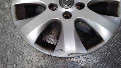 Foto 3ª: Juego LLantas Opel Astra SELECTIVE 110CV 81KW [B16DTL] (2015)