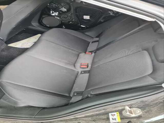 Asientos Traseros Audi A1 25 TFSI BASICO 95CV 70KW