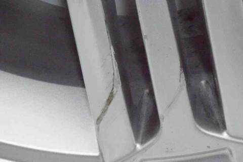 Foto 3ª: LLanta Aleacion Audi A8 4.2 V8 32V FSI 350CV [BVJ] (2002)