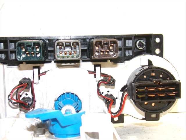 Foto 3ª: Mando Calefacción A. A. Hyundai i10 1.2 G 2011-2013 [G4LA] (2011)