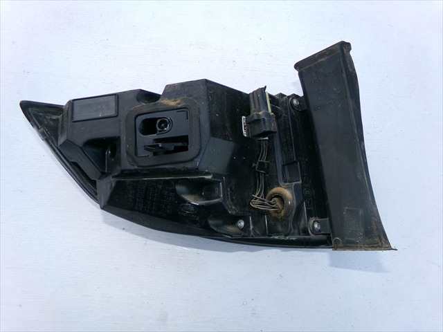 Foto 2ª: Piloto Trasero Derecho Land Rover Discovery 2.0 D 2014-2019,SPORT [204DTD] (2016)