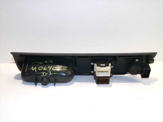 Foto 3ª: Botonera Elevalunas Renault Laguna 1.9 DTI 1998-2001 [F9QF7] (1999)