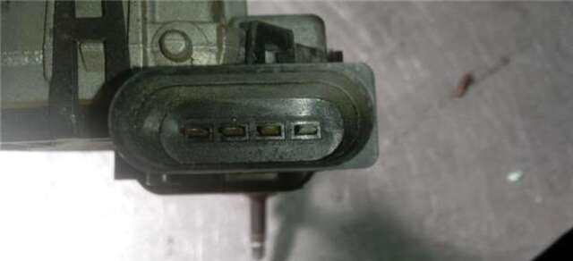 Foto 3ª: Motor Limpia Delantero Peugeot 208 1.2 ALLURE [1.2 LTR. - 81 KW 12V E-THP - PURETECH] [HNZ-HN01]