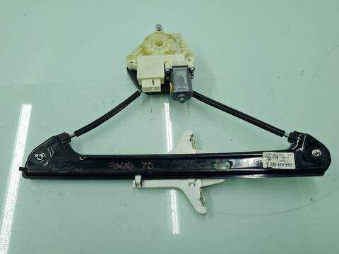 Elevalunas Manual Trasero Derecho Volkswagen Golf ADVANCE BLUEMOTION 105CV 77KW