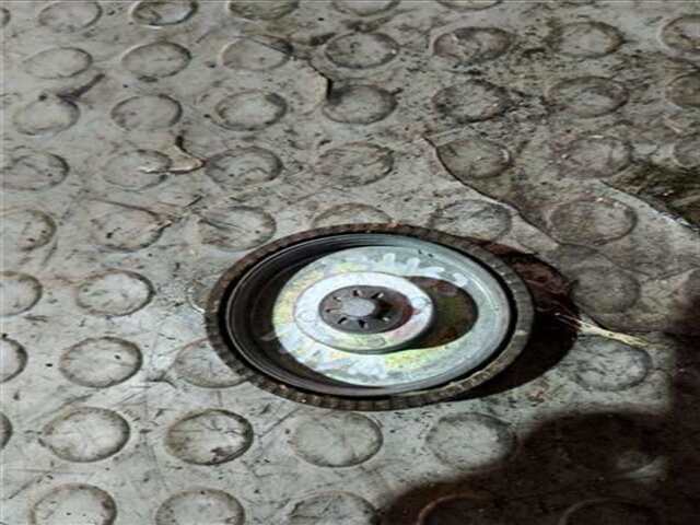 Foto 2ª: Tapa Exterior Combustible Lada Niva 1.6 5000 [1.6 LTR. - 56 KW] [EXP.4T]