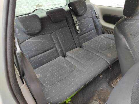Asientos Traseros Renault Clio D7F720