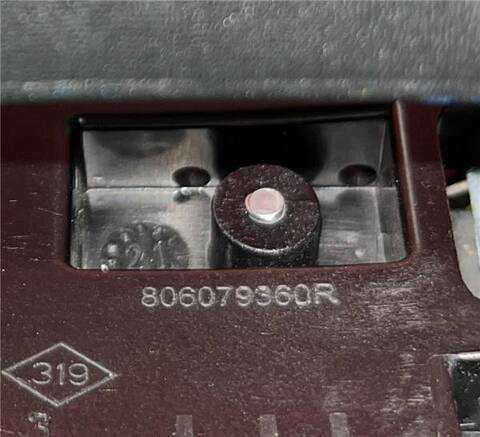 Foto 2ª: Maneta Exterior Delantera Izquierda Renault Express ADVANCE BLUE DCI DIESEL FAP 75CV 55KW [K9K U8] (2021)