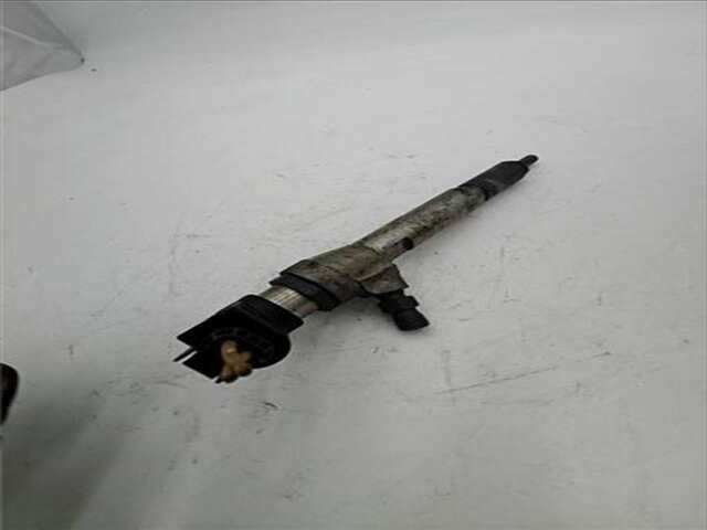 Foto 3ª: Inyectores Renault Scenic 1.5 CONFORT DYNAMIQUE [1.5 LTR. - 78 KW DCI DIESEL] (JM)(2003-_) [K9K-764]