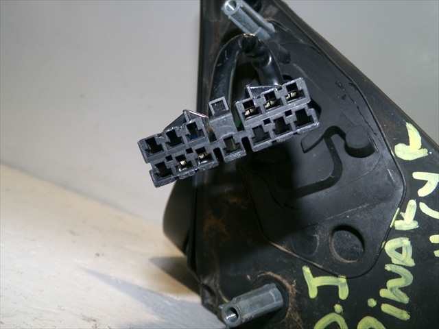 Foto 4ª: Retrovisor Izquierdo Peugeot 406 2.0 HDI 1995-2004 [RHZ] (2004)