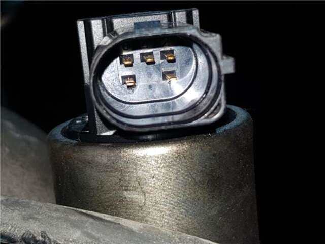 Foto 2ª: Valvula EGR Renault Megane 1.9 CONFORT AUTHENTIQUE [1.9 LTR. - 88 KW DCI DIESEL] II BERLINA 5P (10.2002-_) [F9Q B8]