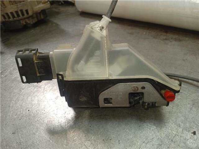 Foto 2ª: Cerradura Puerta Trasera Derecha Opel Corsa 1.2 40 ANIVERSARIO [1.2 LTR. - 74 KW] [F12XEL-HMH]