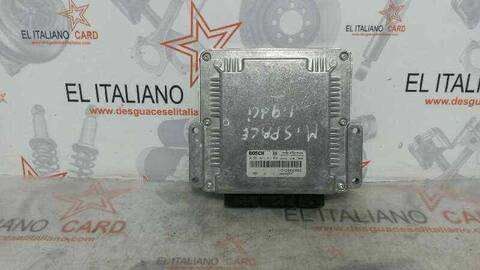 Foto 2ª: Centralita Motor ECU Mitsubishi Space Star 1.9 DI-D CAT 115CV 85KW (1998)