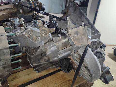 Foto 3ª: Caja Cambios Fiat Ducato FURGON (2010)