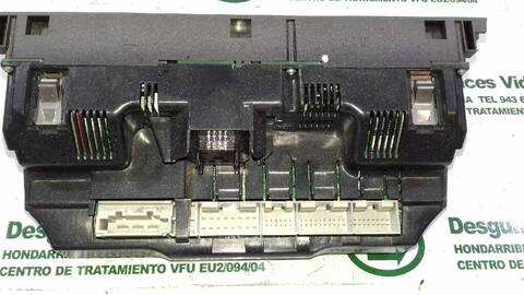 Foto 2ª: Mando Climatizador Audi A6 3.0 TDI QUATTRO 165KW) BERLINA 225CV [BMK] (2004)