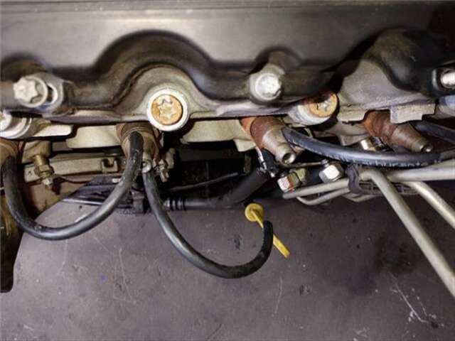 Inyectores Opel Astra 1.7 CLUB [1.7 LTR. - 50 KW TURBODIESEL CAT (X 17 DTL - 2H8)]