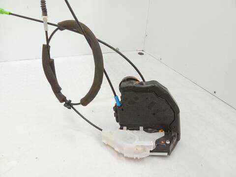 Cerradura Puerta Trasera Izquierda Toyota CHR 1.8 HYBRID ZYX10_ ZYX11_) 122CV 90KW