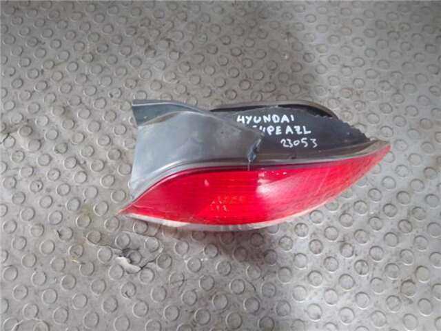 Foto 2ª: Piloto Trasero Derecho Hyundai Coupe 1.6 FX [1.6 LTR. - 79 KW 16V CAT]