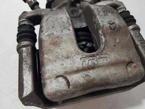 Foto 2ª: Pinza Freno Trasera Derecho Mercedes Clase A 140 A 180 CDI BLUEEFFICIENCY 176.012) 109CV 80KW [K9KF452] (2014)