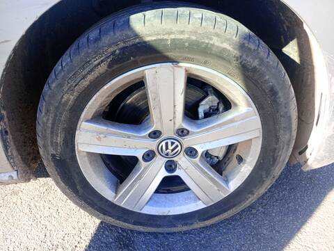 Juego LLantas Volkswagen Golf EDITION 115CV 85KW
