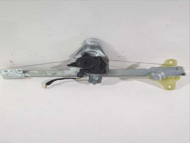 Foto 2ª: Elevalunas Eléctrico Delantero Derecho Dacia Duster 1.0 TCE 90 91CV [H4D 470] (2017)