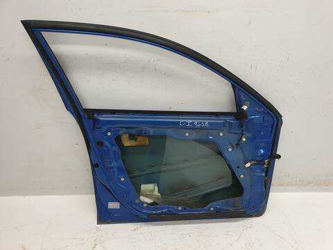 Foto 3ª: Puerta Delantera Izquierda Mazda 3 1.6 CRDT ACTIVE