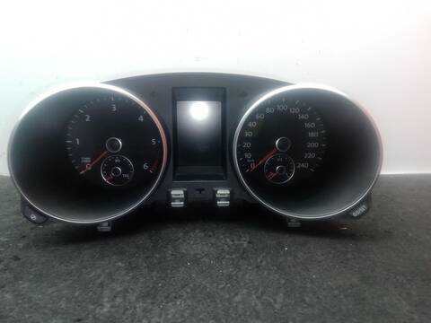 Cuadro de Instrumentos Volkswagen Golf 1.6 TDI 105CV 77KW