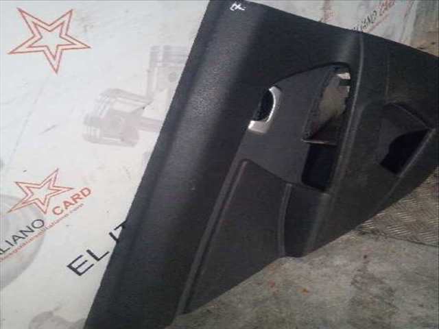 Foto 3ª: Tapizados Cartoneras Kia Sportage DRIVE 4X2 136CV 100KW [D4H4] (2014)