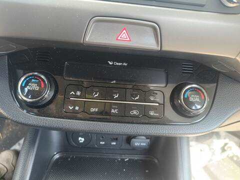 Mando Climatizador Kia Sportage X-TECH 4X2 116CV 85KW
