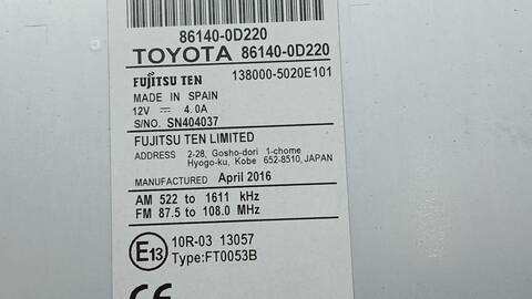 Foto 3ª: Sistema GPS Toyota Yaris 1.5 HYBRID NHP130_) 101CV 74KW [1NZFXE] (2016)