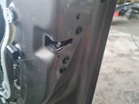 Cerradura Puerta Delantera Derecha Peugeot 208 ACCESS 68CV 50KW