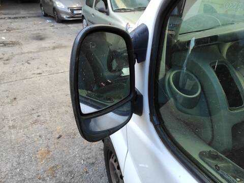 Retrovisor Izquierdo Nissan Primastar F9Q760