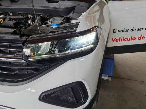 Foto 2ª: Faro Izquierdo Volkswagen T-Cross 1.0 TSI 95CV 70KW [DUSB] (2024)