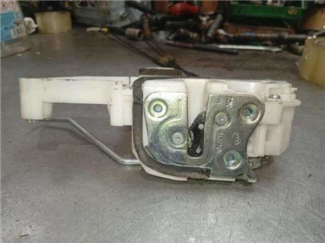 Foto 3ª: Cerradura Puerta Delantera Izquierda Mitsubishi Eclipse 1.5 MOTION 2WD [1.5 LTR. - 120 KW T-MIVEC] [4B40]