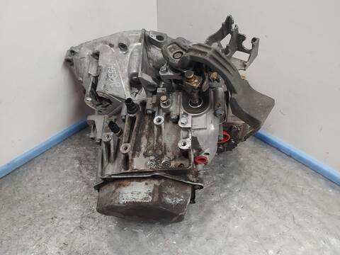 Foto 3ª: Caja Cambios Peugeot 807 ST PORT AVENTURA 107CV 79KW [RHW] (2006)