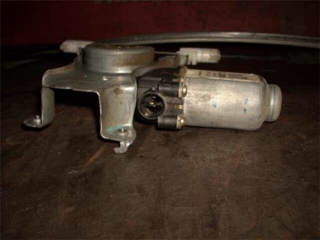 Foto 2ª: Elevalunas Eléctrico Trasero Derecho Nissan Almera 2.2 DCI [YD22DDT]