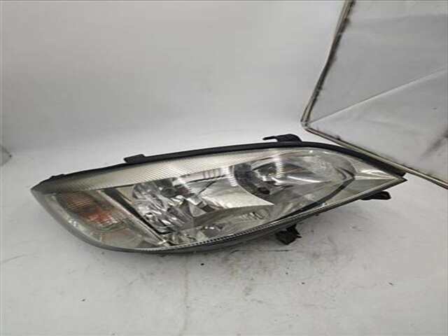 Foto 2ª: Faro Derecho Opel Zafira 2.2 BLUE LINE [2.2 LTR. - 92 KW 16V DTI CAT (Y 22 DTR - L50)] [Y 22 DTR / L50]