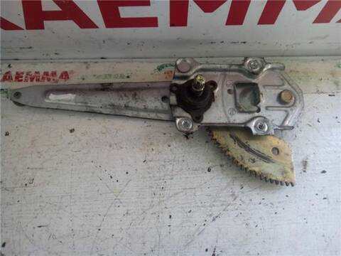 Elevalunas Manual Trasero Izquierdo Toyota Starlet G