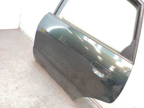 Foto 2ª: Puerta Trasera Izquierda Audi A4 1.9 TDI 110CV 81KW