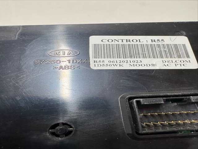 Foto 2ª: Mando Climatizador Kia Carens DAEA (2007)