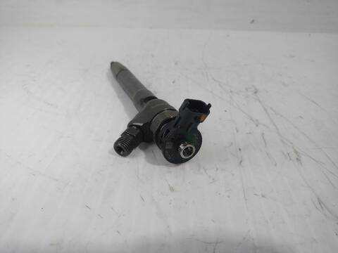 Foto 2ª: Inyectores Renault Trafic L1H1 2 7T 95CV [R9M413] (2014)