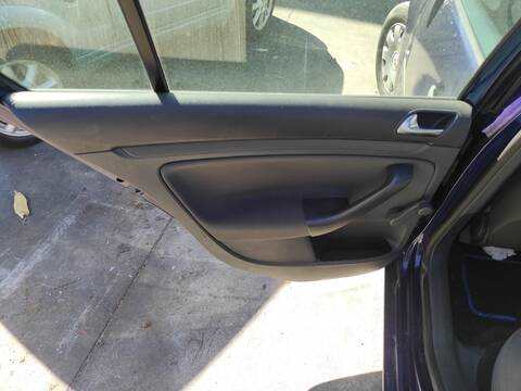 Tapizados Cartoneras Volkswagen Golf BDK