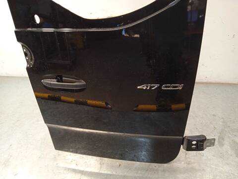 Foto 2ª: Puerta Trasera Derecha Mercedes Sprinter 419 CDI RWD 907.643 907.645 907.647) 190CV 140KW FURGONETA [654920] (2024)