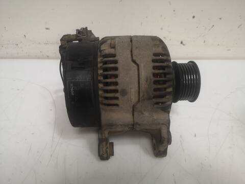 Foto 3ª: Alternador Volkswagen Golf AHW BERLINA (1998)