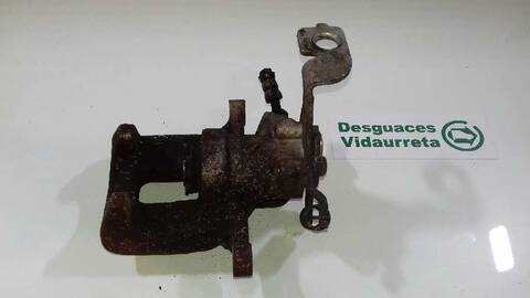 Foto 3ª: Pinza Freno Trasera Derecho Toyota Auris 1.8 16V HIBRIDO) 99CV 73KW [2ZR] (2014)