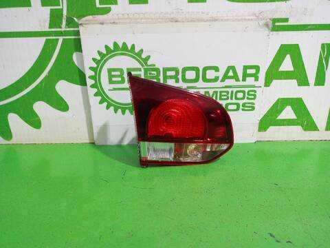 Piloto Portón Izquierdo Volkswagen Golf ADVANCE 105CV