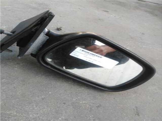 Retrovisor Derecho Toyota Starlet 1.0