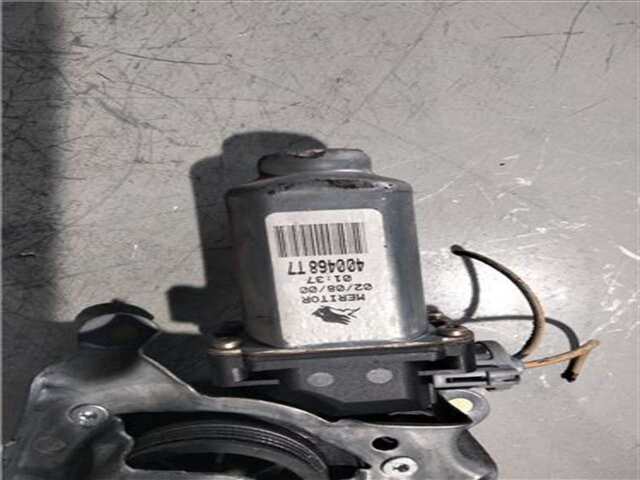 Foto 2ª: Elevalunas Eléctrico Delantero Derecho Renault Scenic 1.9 DCI AUTHENTIQUE [1.9 LTR. - 75 KW DCI DIESEL CAT] I (JA...)(1999-_) [F9Q732]